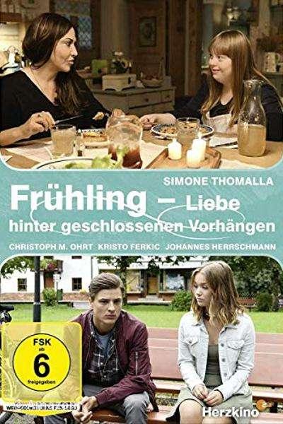 Frühling - Liebe hinter geschlossenen Vorhängen