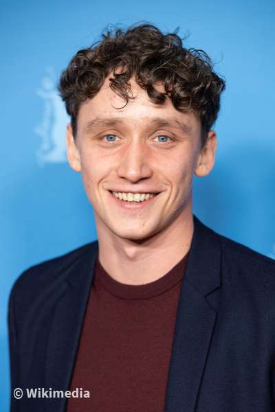 Aaron Friesz Aaron Friesz